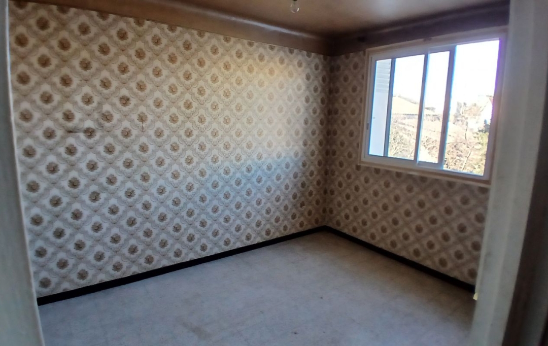 Annonces MARSEILLE4 : Apartment | MARSEILLE (13013) | 70 m2 | 115 000 € 