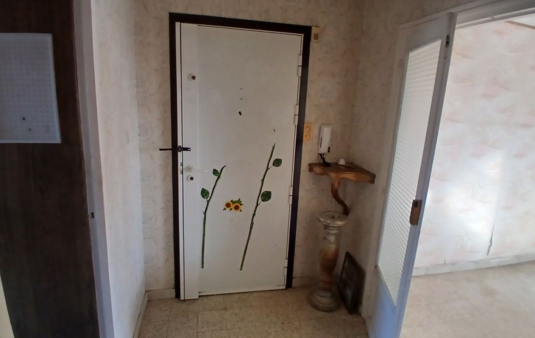Annonces MARSEILLE4 : Apartment | MARSEILLE (13013) | 70 m2 | 115 000 € 