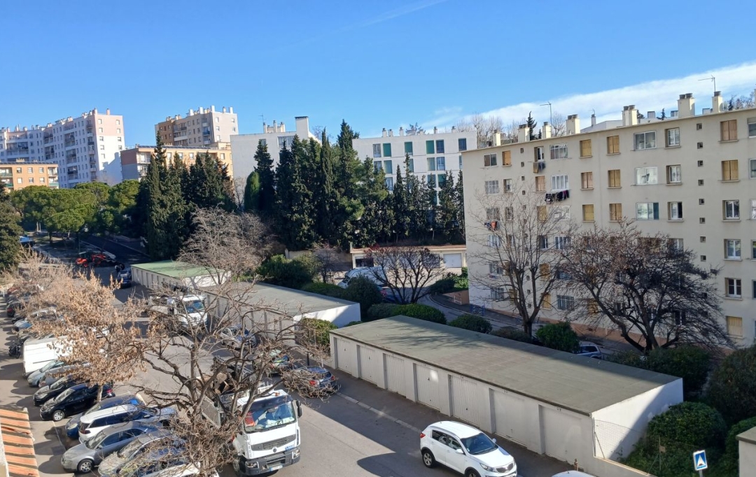Annonces MARSEILLE4 : Apartment | MARSEILLE (13013) | 70 m2 | 115 000 € 