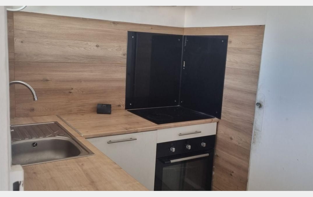 LEOJADE : Appartement | MARSEILLE (13010) | 38 m2 | 49 000 € 