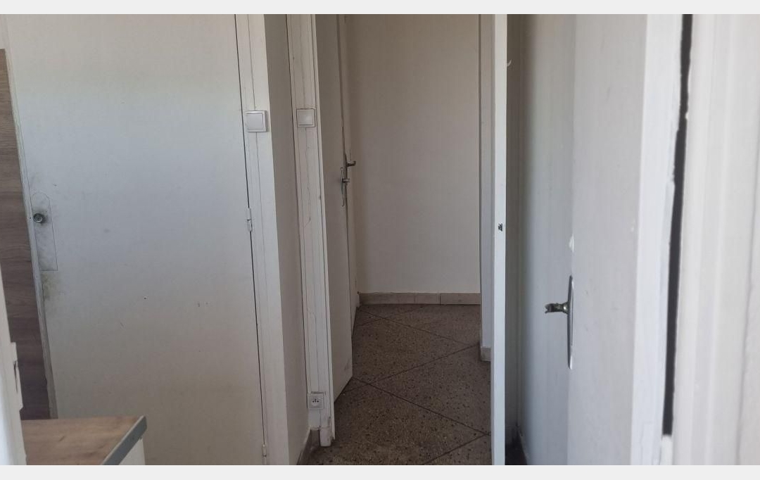 LEOJADE : Appartement | MARSEILLE (13010) | 38 m2 | 49 000 € 