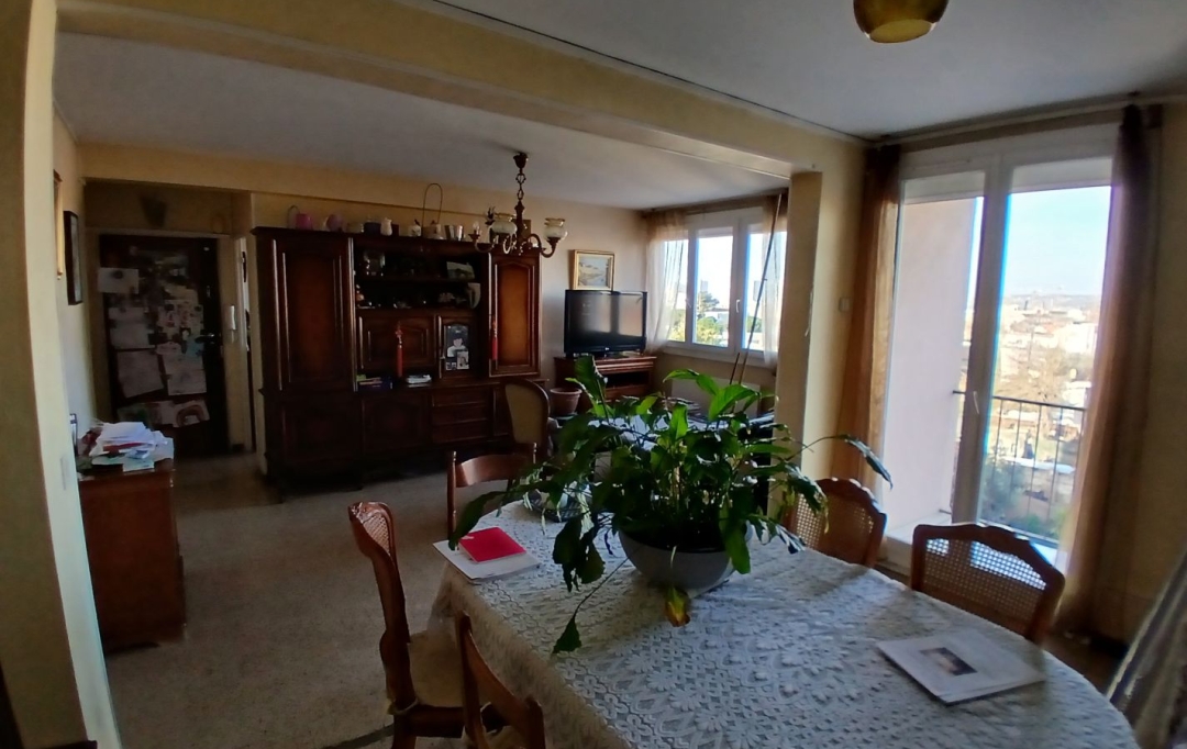 LEOJADE : Appartement | MARSEILLE (13014) | 76 m2 | 106 000 € 