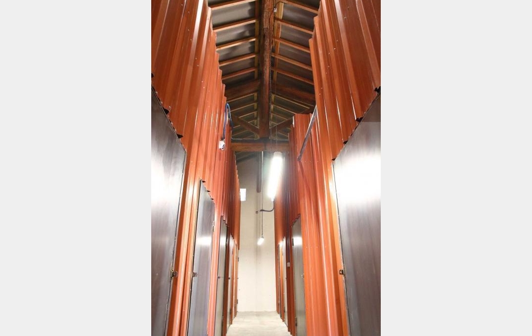 Annonces MARSEILLE4 : Garage / Parking | LES PENNES-MIRABEAU (13170) | 5 m2 | 99 € 