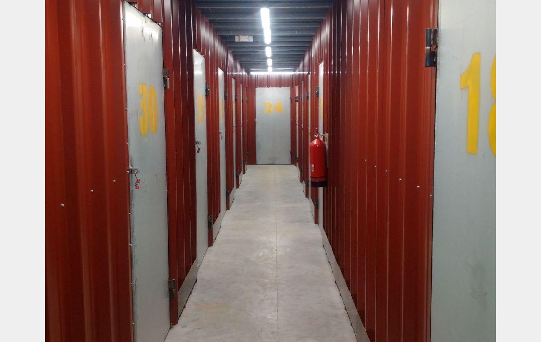 Annonces MARSEILLE4 : Garage / Parking | LES PENNES-MIRABEAU (13170) | 5 m2 | 90 € 