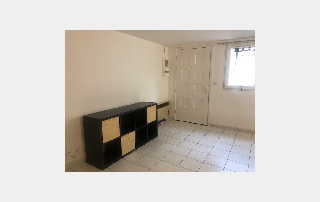 Annonces MARSEILLE4 : Appartement | MARSEILLE (13013) | 22 m2 | 480 € 