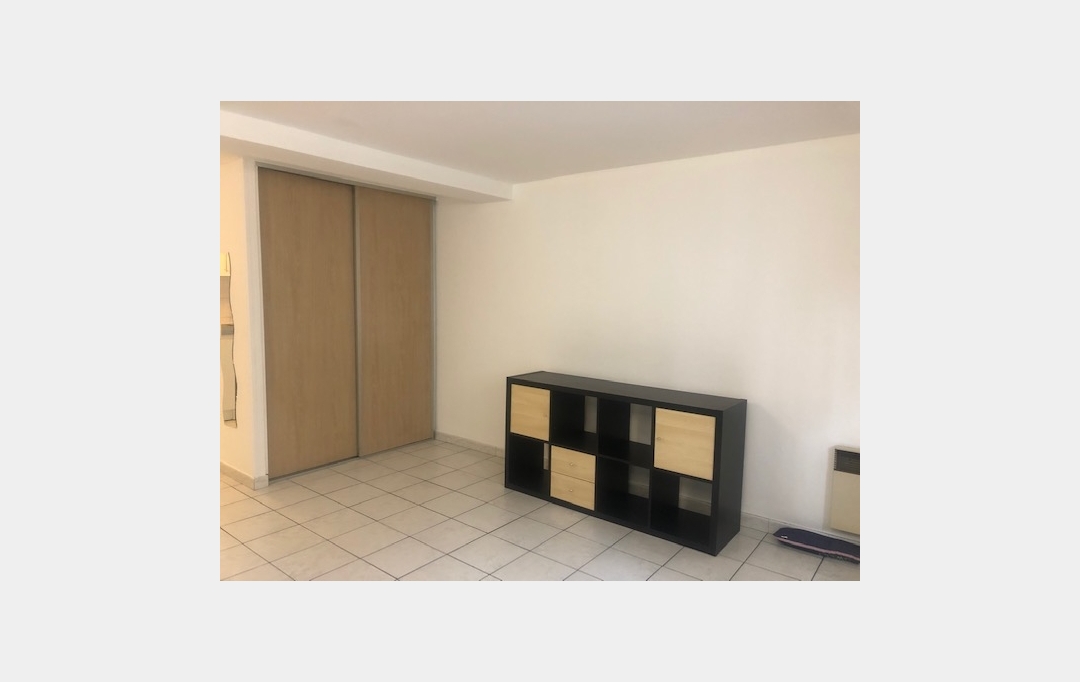 Annonces MARSEILLE4 : Appartement | MARSEILLE (13013) | 22 m2 | 480 € 
