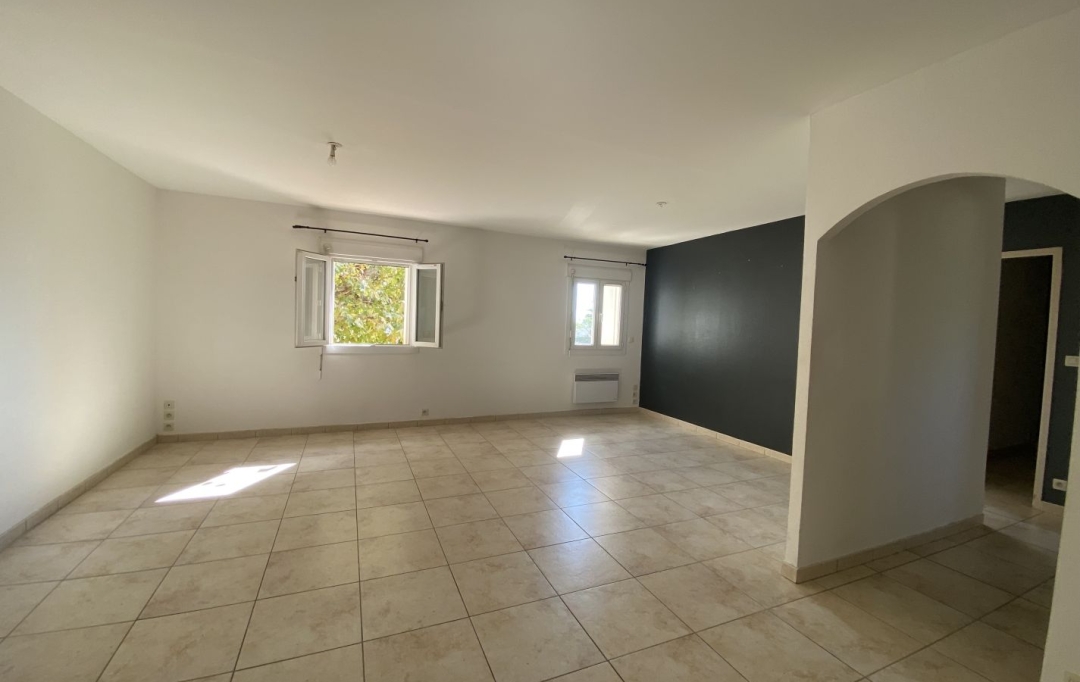 Annonces MARSEILLE4 : Appartement | MARSEILLE (13013) | 67 m2 | 890 € 