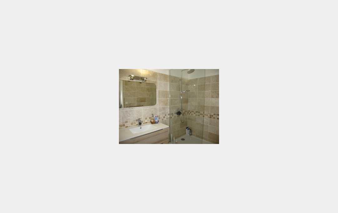 Annonces MARSEILLE4 : Appartement | MARSEILLE (13013) | 63 m2 | 920 € 