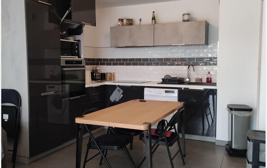 Annonces MARSEILLE4 : Appartement | MARSEILLE (13011) | 55 m2 | 1 100 € 