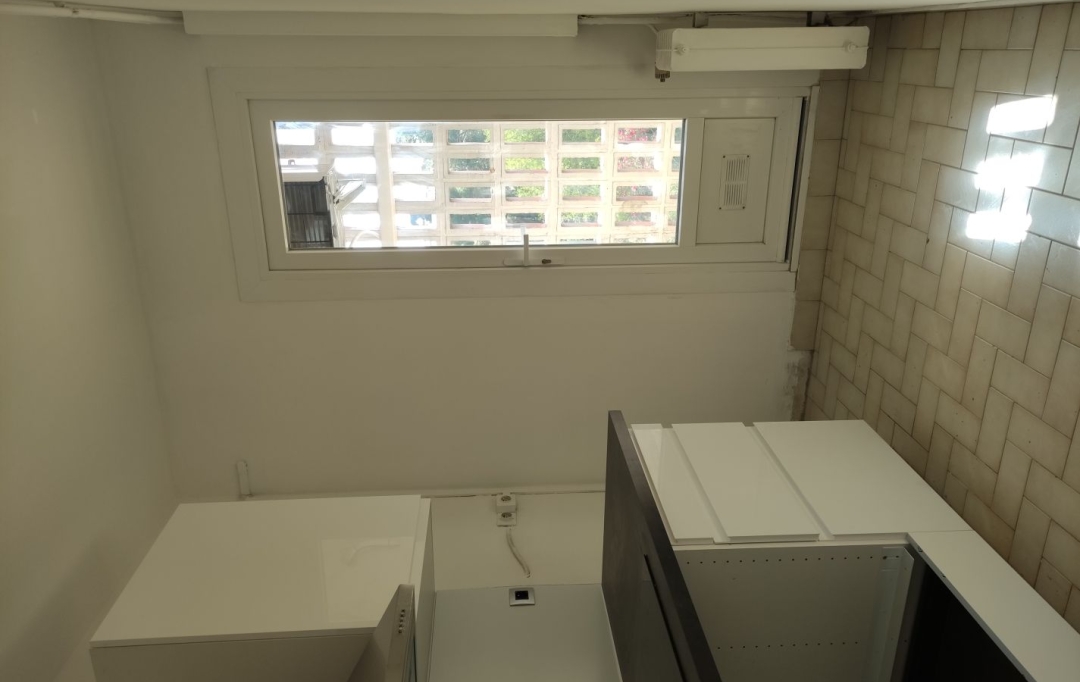 Annonces MARSEILLE4 : Appartement | MARSEILLE (13013) | 68 m2 | 930 € 
