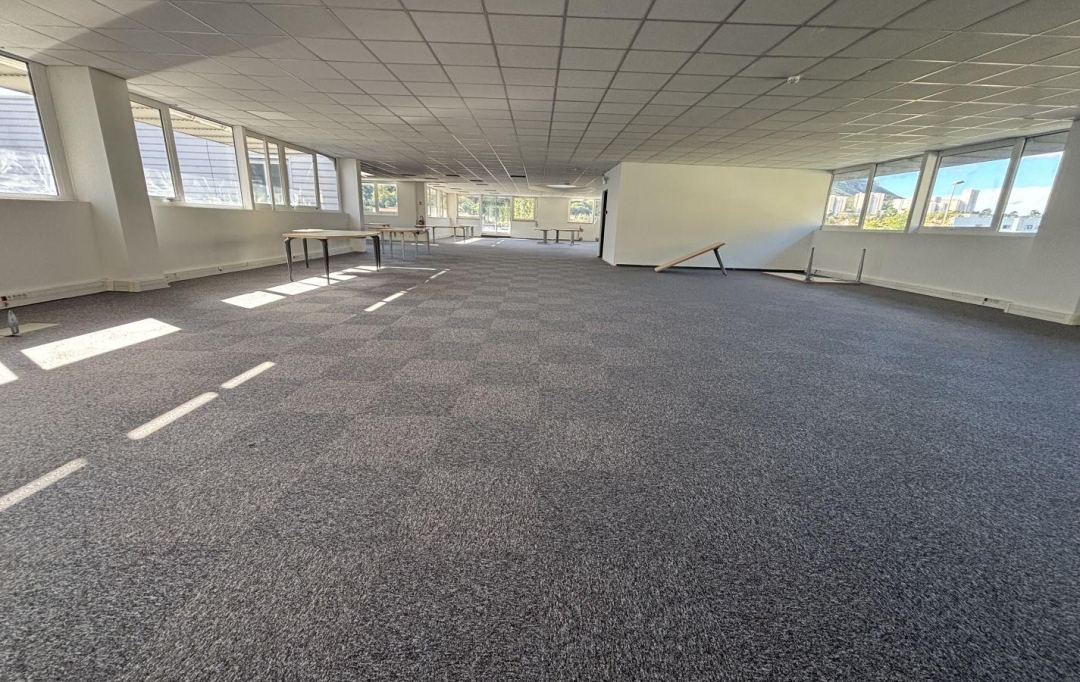 Annonces MARSEILLE4 : Local / Bureau | MARSEILLE (13011) | 499 m2 | 7 277 € 