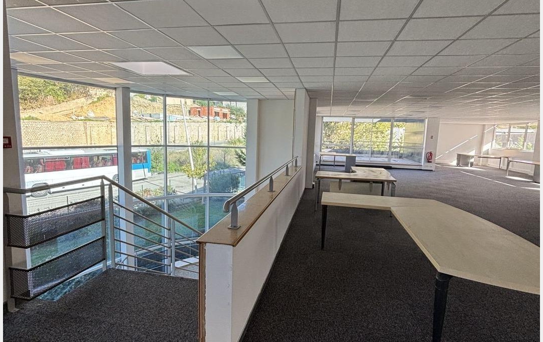 Annonces MARSEILLE4 : Local / Bureau | MARSEILLE (13011) | 499 m2 | 7 277 € 