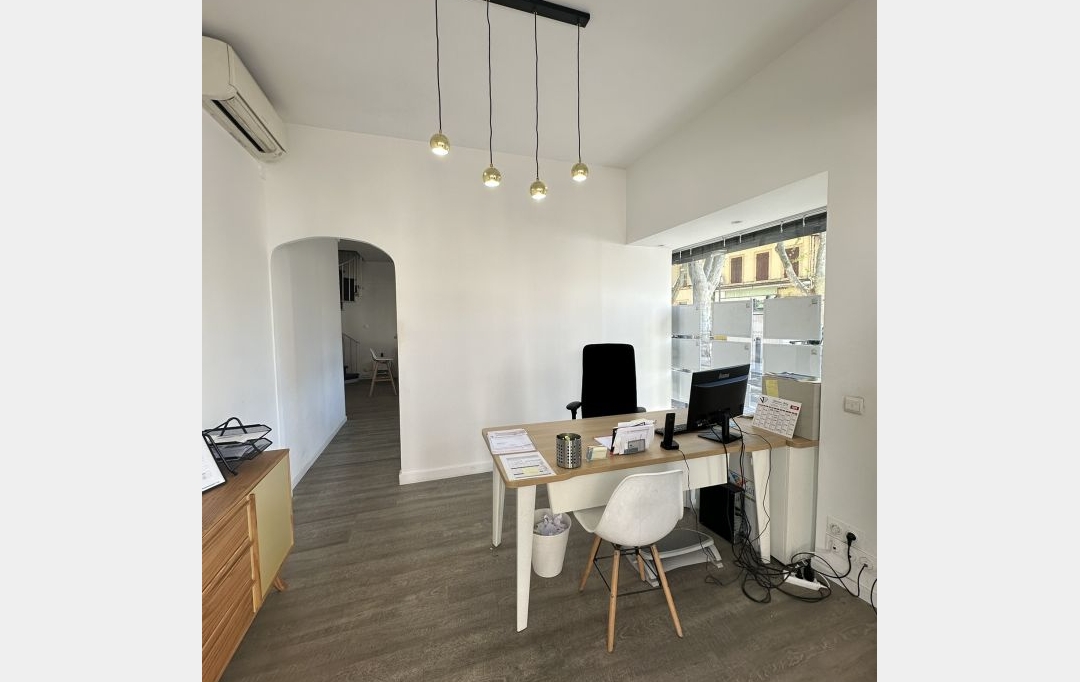 Annonces MARSEILLE4 : Office | MARSEILLE (13013) | 102 m2 | 1 165 € 