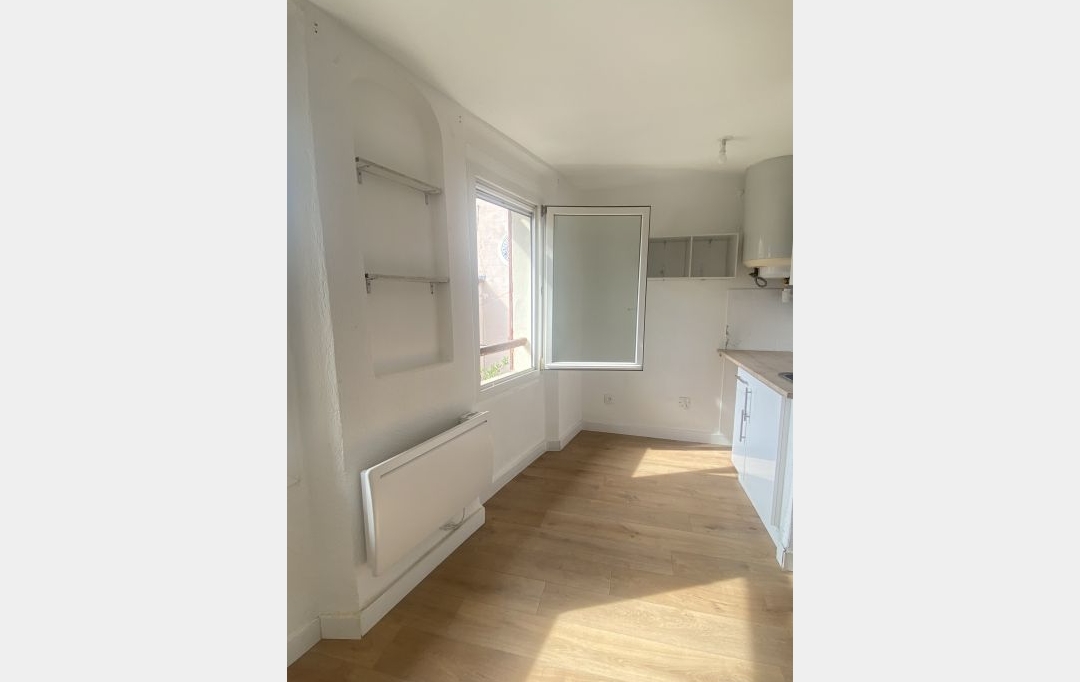 Annonces MARSEILLE4 : Appartement | MARSEILLE (13011) | 23 m2 | 490 € 