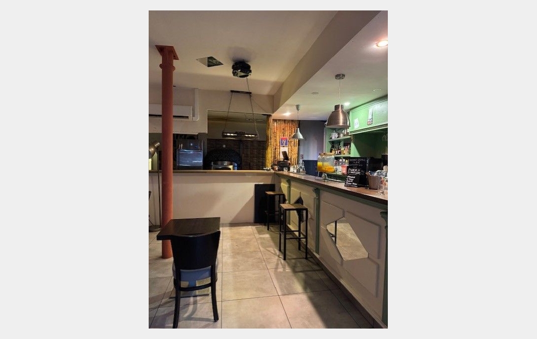 Annonces MARSEILLE4 : Commerces | MARSEILLE (13006) | 60 m2 | 100 000 € 