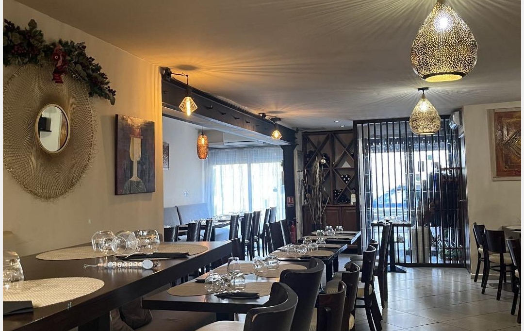 Annonces MARSEILLE4 : Commercial | MARSEILLE (13011) | 115 m2 | 130 000 € 
