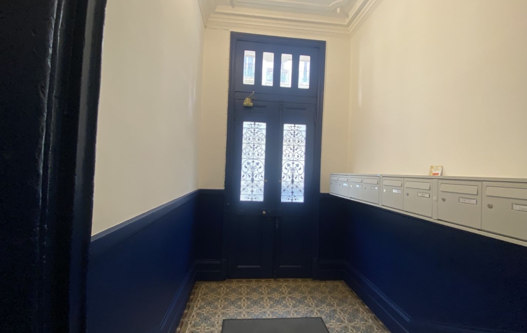Annonces MARSEILLE4 : Appartement | MARSEILLE (13004) | 29 m2 | 96 000 € 