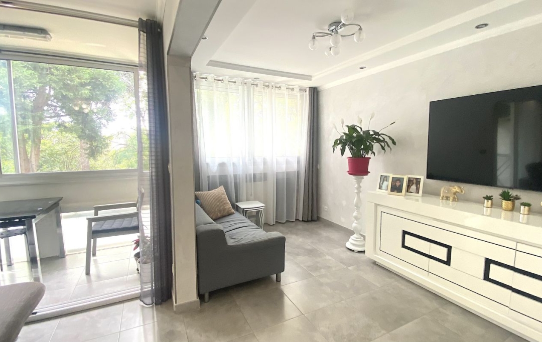 Annonces MARSEILLE4 : Apartment | MARSEILLE (13012) | 72 m2 | 179 000 € 
