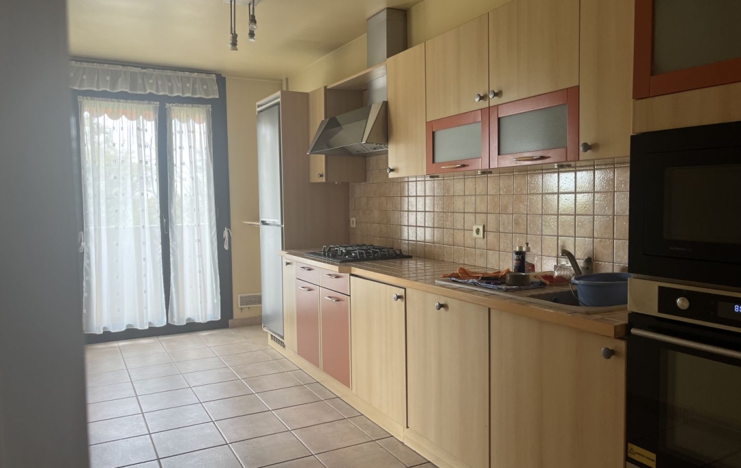 Annonces MARSEILLE4 : Apartment | MARSEILLE (13012) | 82 m2 | 270 000 € 