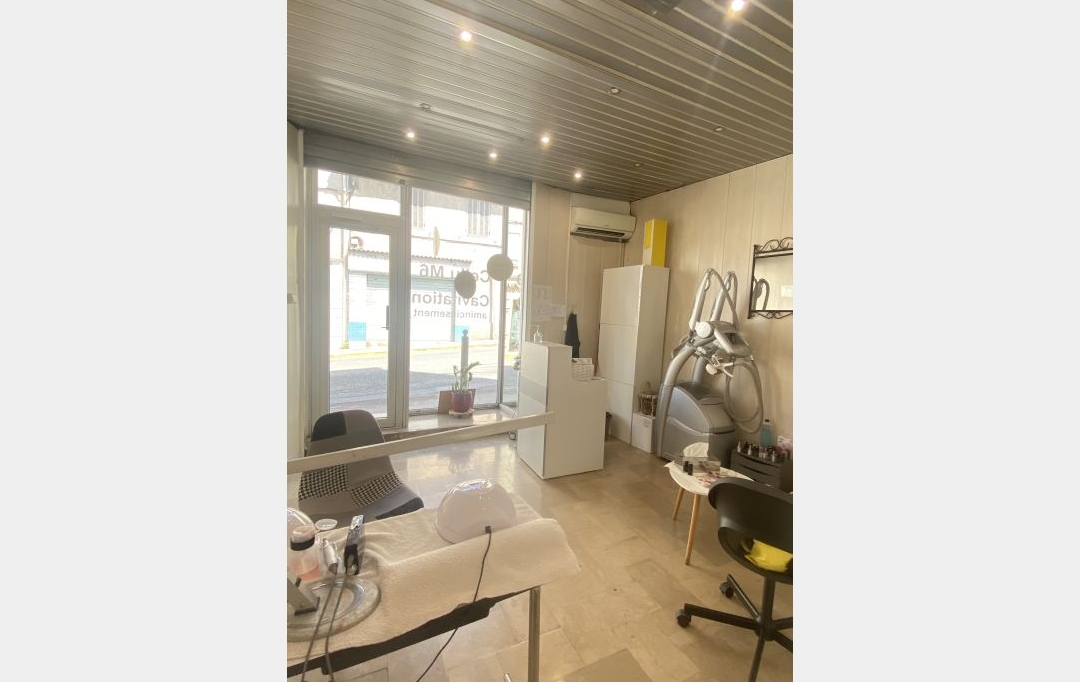 Annonces MARSEILLE4 : Local / Bureau | MARSEILLE (13013) | 26 m2 | 15 000 € 