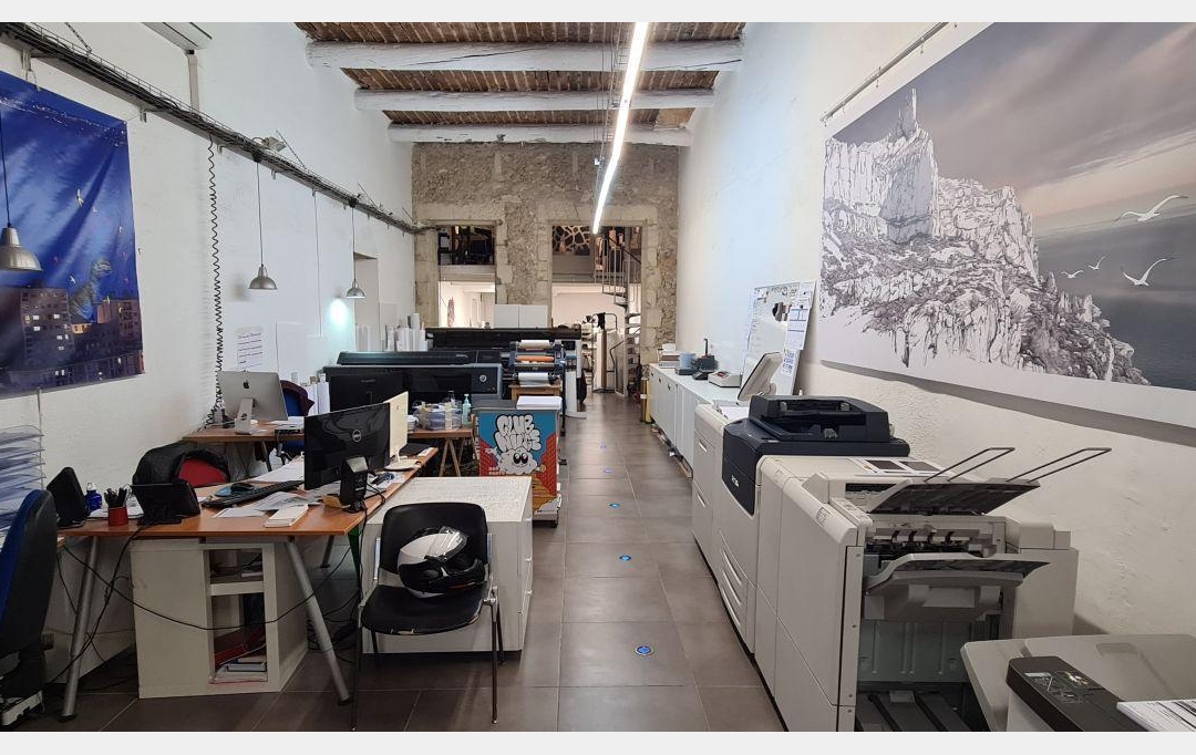 Annonces MARSEILLE4 : Commerces | MARSEILLE (13006) | 150 m2 | 112 000 € 