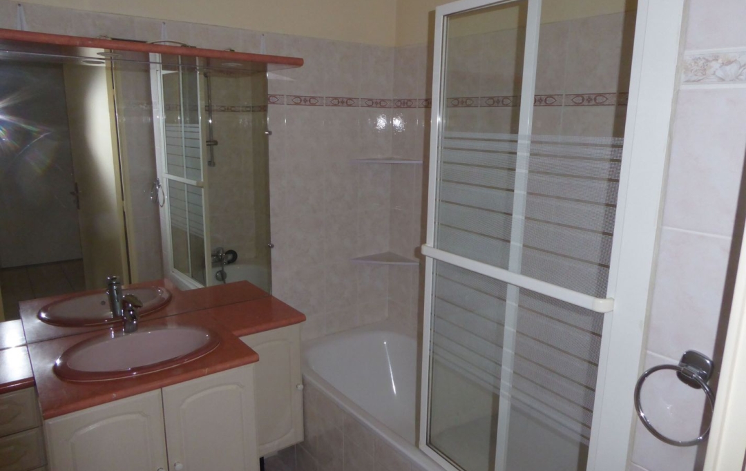Annonces MARSEILLE4 : Appartement | MARSEILLE (13013) | 66 m2 | 1 010 € 