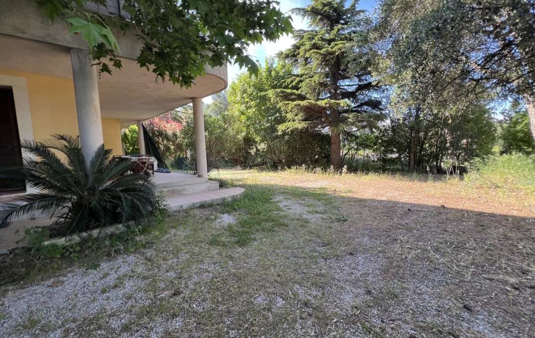 Annonces MARSEILLE4 : Appartement | MARSEILLE (13013) | 65 m2 | 1 330 € 