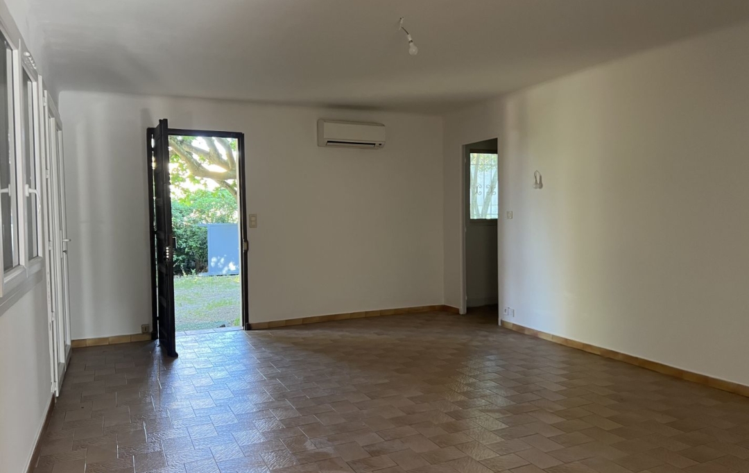 Annonces MARSEILLE4 : Appartement | MARSEILLE (13013) | 65 m2 | 1 330 € 