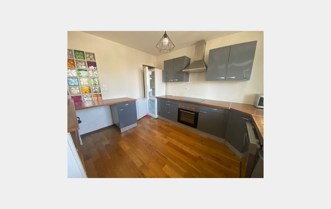 Annonces MARSEILLE4 : Appartement | MARSEILLE (13012) | 53 m2 | 1 090 € 