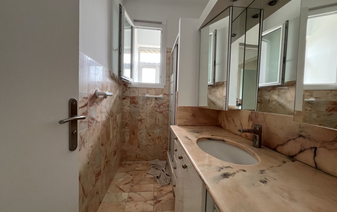 Annonces MARSEILLE4 : Appartement | MARSEILLE (13013) | 110 m2 | 1 500 € 