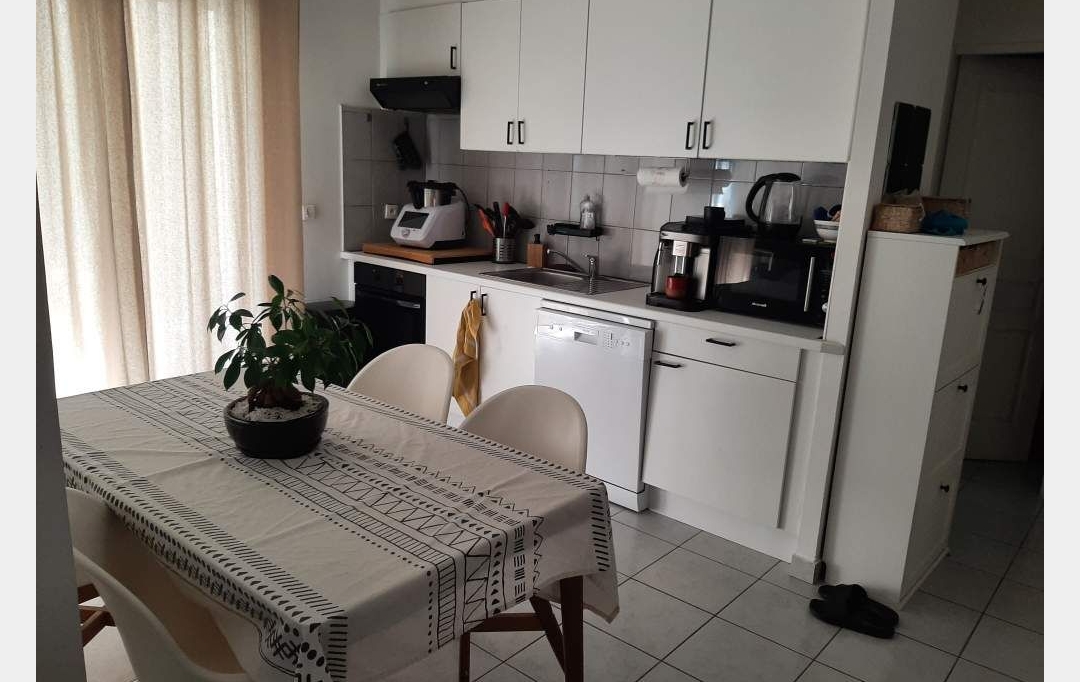 Annonces MARSEILLE4 : Appartement | MARSEILLE (13012) | 42 m2 | 890 € 