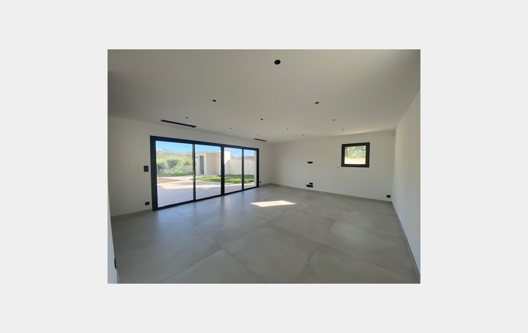 Annonces MARSEILLE4 : Maison / Villa | ALLAUCH (13190) | 170 m2 | 3 800 € 