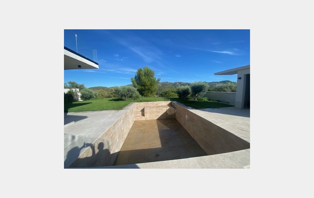 Annonces MARSEILLE4 : Maison / Villa | ALLAUCH (13190) | 170 m2 | 3 800 € 