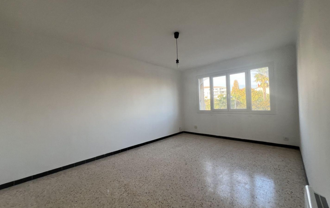 Annonces MARSEILLE4 : Appartement | MARSEILLE (13014) | 40 m2 | 69 000 € 