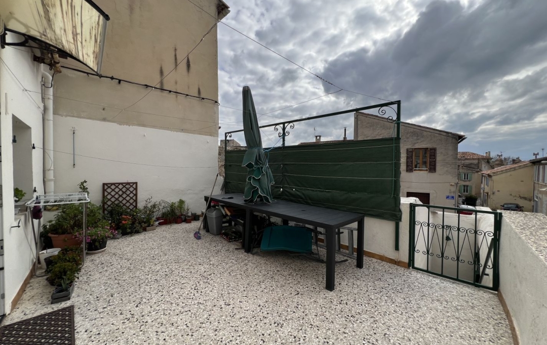 Annonces MARSEILLE4 : Immeuble | MARSEILLE (13013) | 0 m2 | 416 000 € 