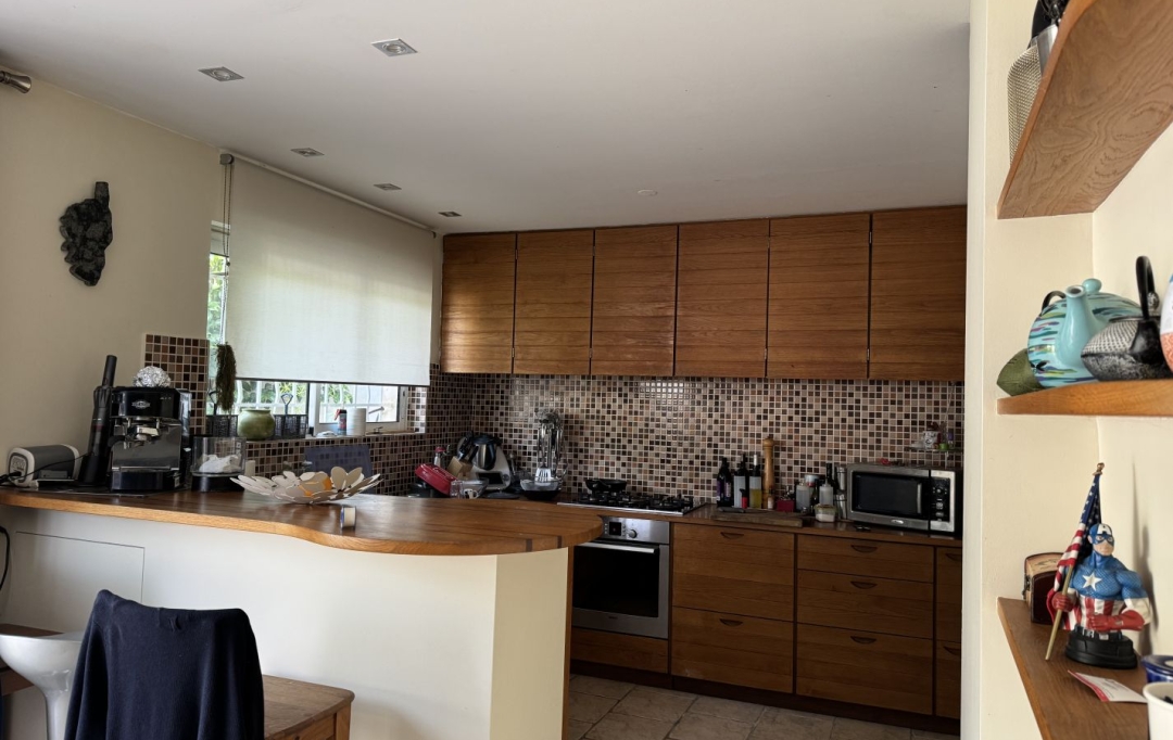 Annonces MARSEILLE4 : Maison / Villa | MARSEILLE (13014) | 121 m2 | 349 000 € 