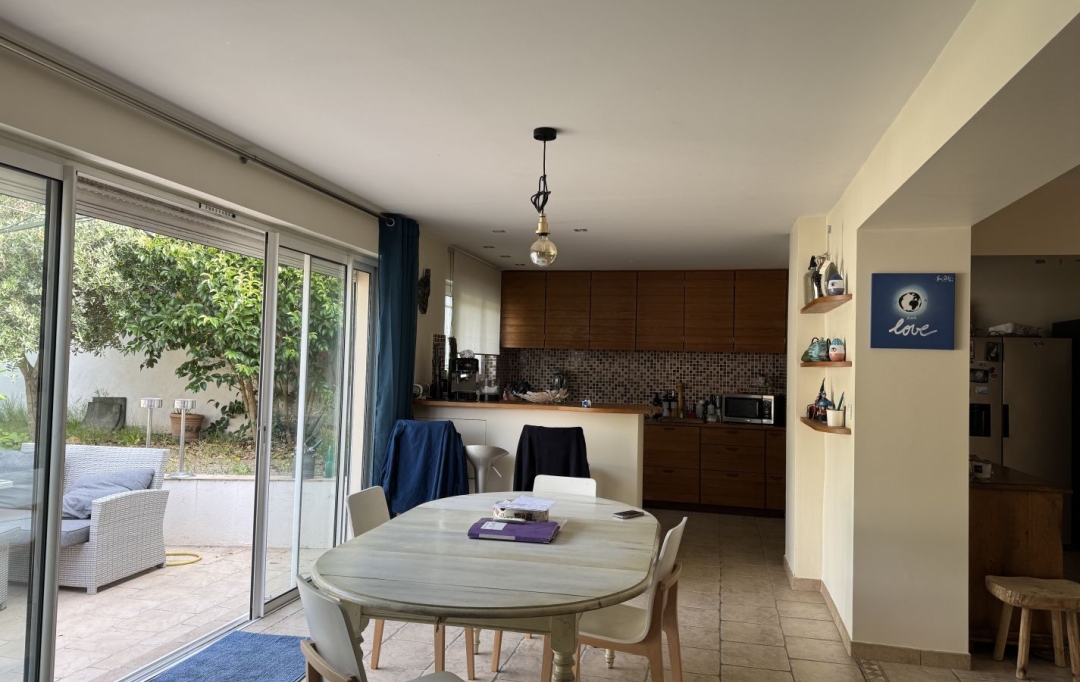 Annonces MARSEILLE4 : Maison / Villa | MARSEILLE (13014) | 121 m2 | 349 000 € 