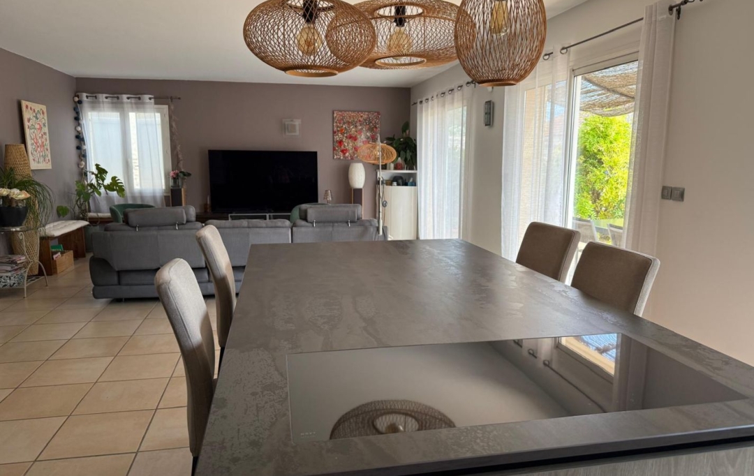 Annonces MARSEILLE4 : Maison / Villa | MARSEILLE (13013) | 136 m2 | 649 000 € 