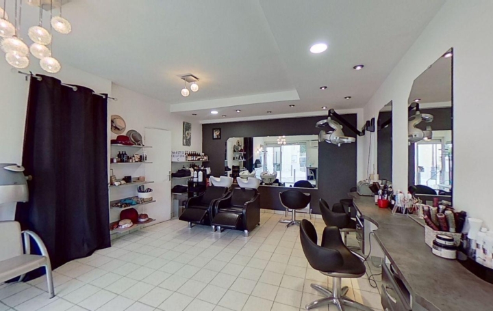 Annonces MARSEILLE4 : Commercial | MARSEILLE (13011) | 35 m2 | 43 000 € 