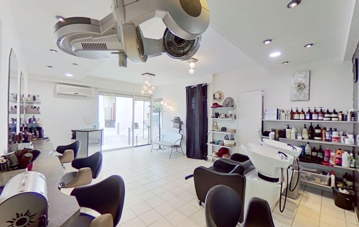Annonces MARSEILLE4 : Commercial | MARSEILLE (13011) | 35 m2 | 43 000 € 