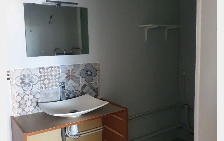 Annonces MARSEILLE4 : Appartement | MARSEILLE (13014) | 65 m2 | 89 000 € 