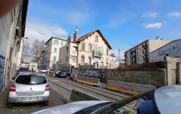 Appartement P2 MARSEILLE 32 m2 65 000 € Appartement P2 MARSEILLE 32 m2 65 000 €