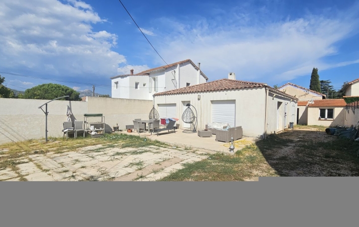 Maison AUBAGNE 110 m2 460 000 € Maison AUBAGNE 110 m2 460 000 €