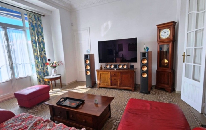  LEOJADE Appartement | MARSEILLE (13005) | 94 m2 | 385 000 € 