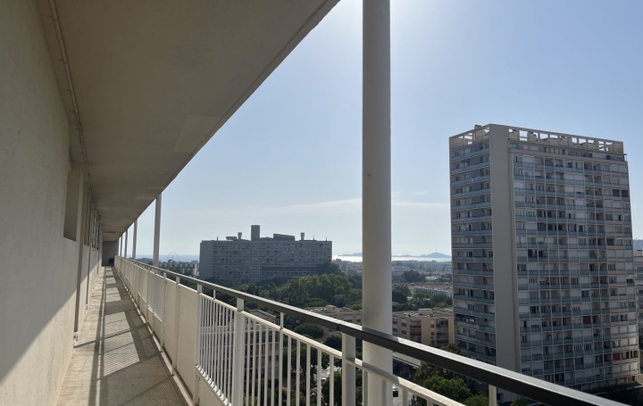 Appartement P3   MARSEILLE  45 m2 142 000 € 